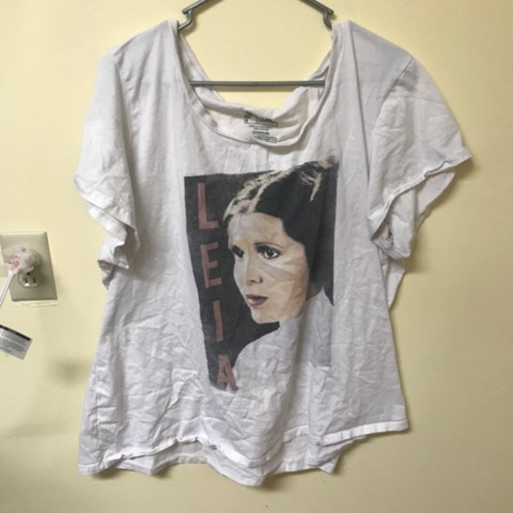 Fifth Sun White Graphic Short Sleeve Tee